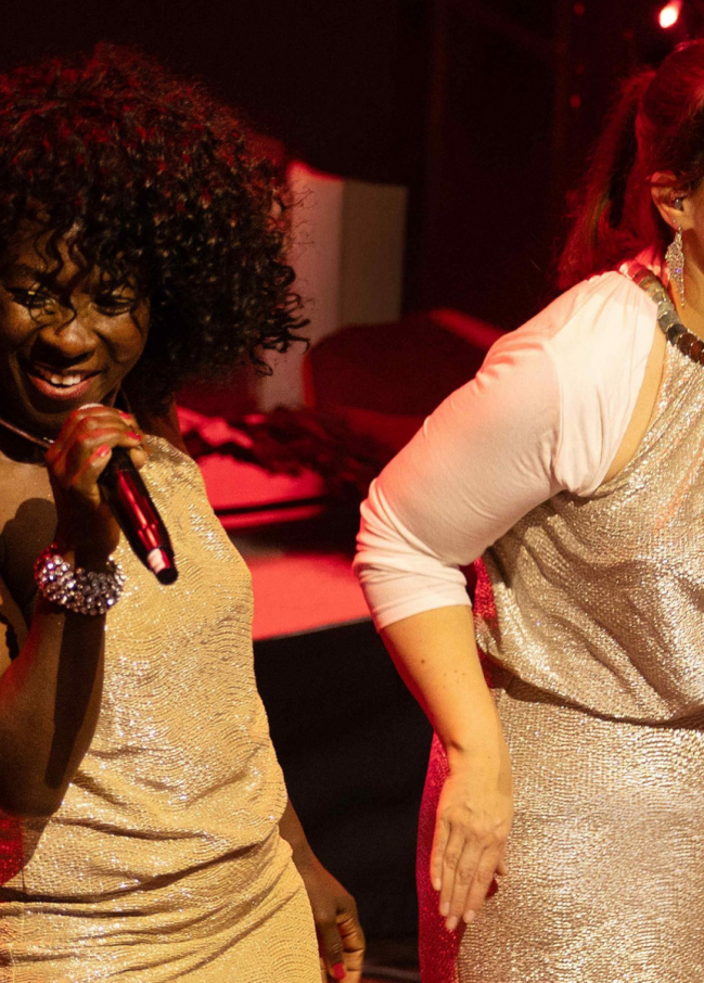 7880-Saengerinnen-scaled